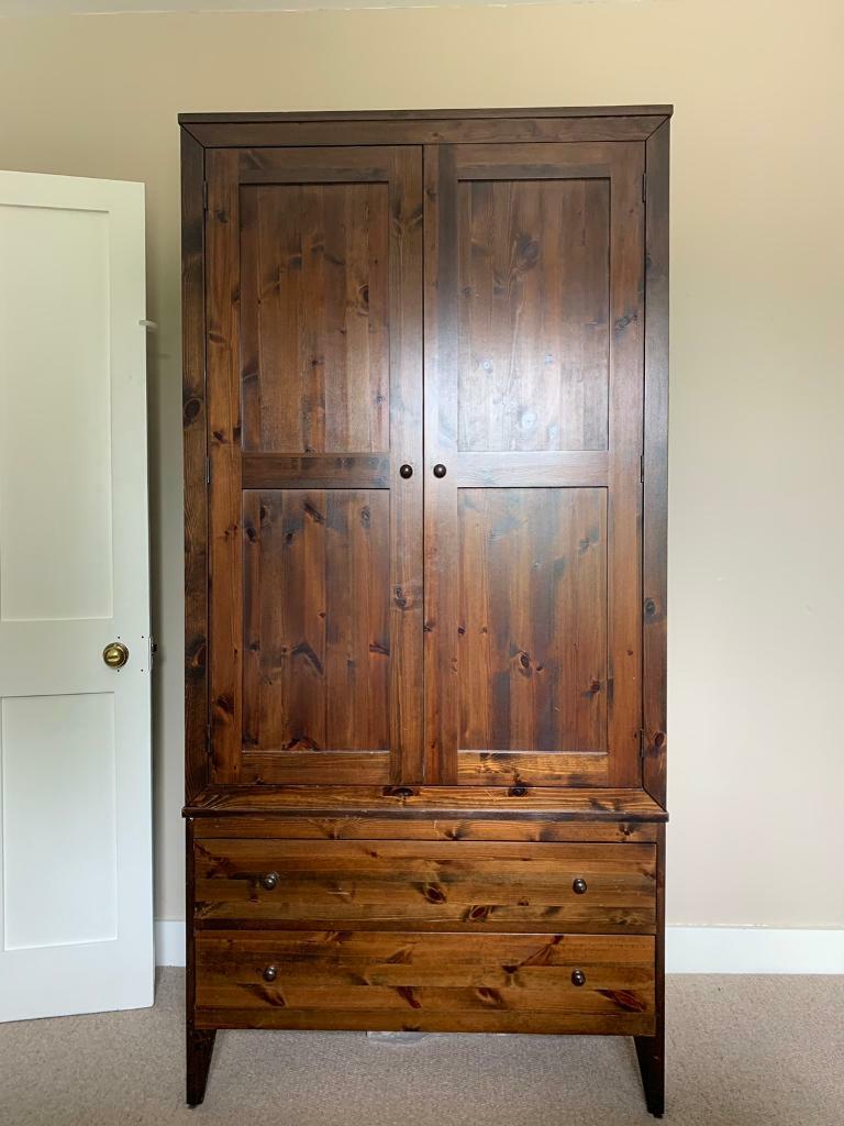 warren evans wardrobe